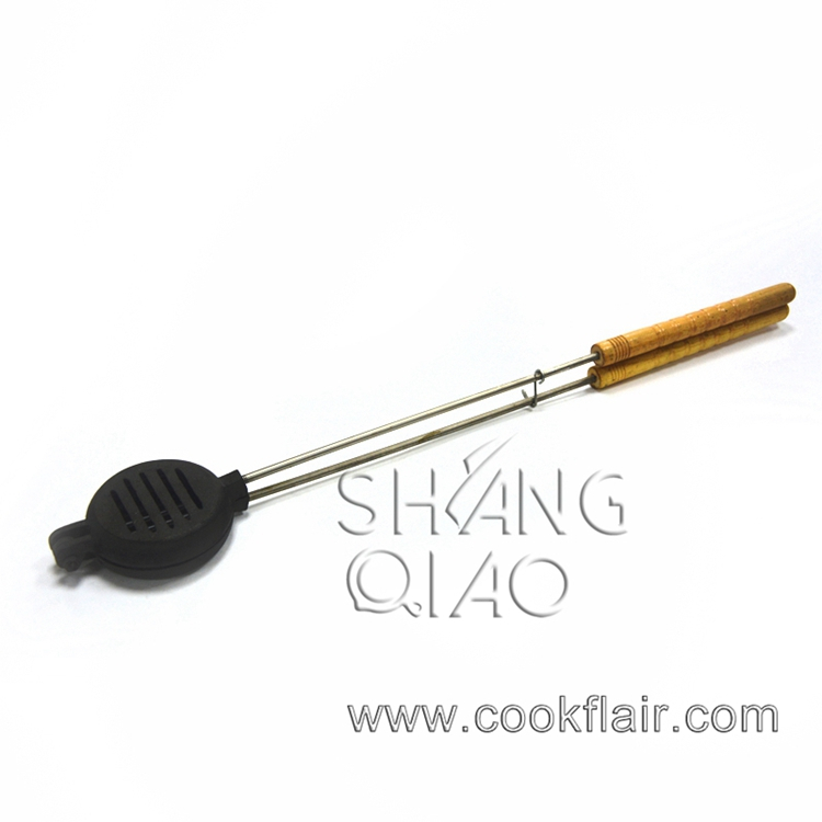 Cast Iron Pie Maker